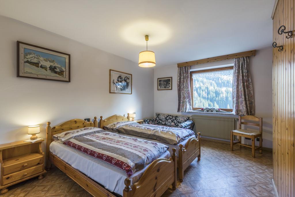 Agritur Ciasa Do Pare Villa Сорага Стая снимка